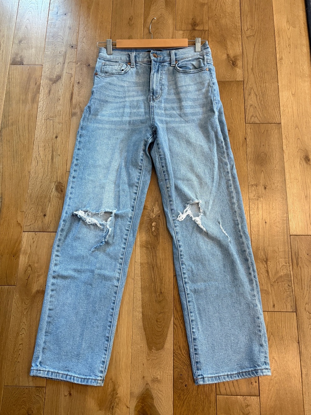 Kendall + Kylie Skater Jeans